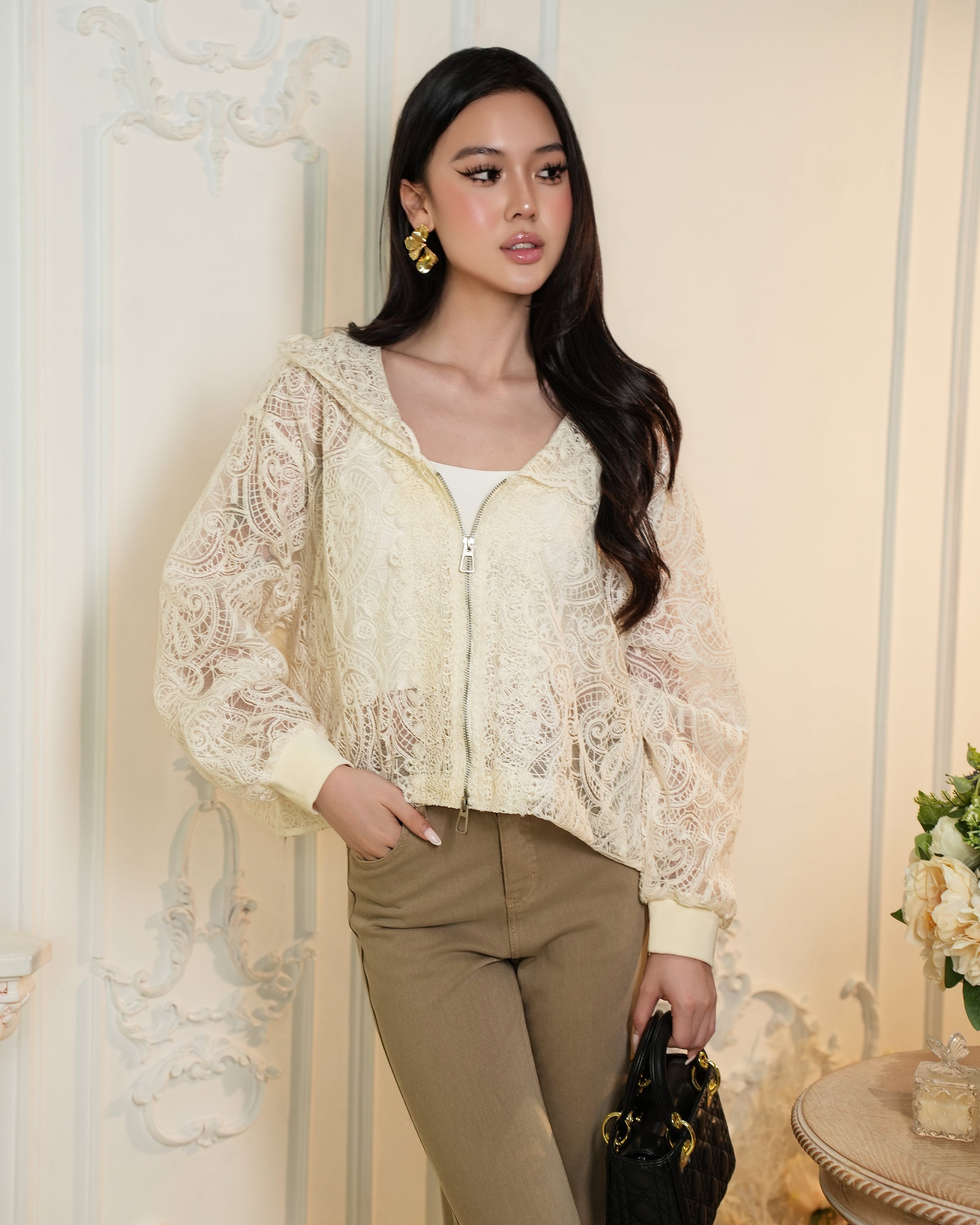 Celisse Soft Lace Hoodie 256193