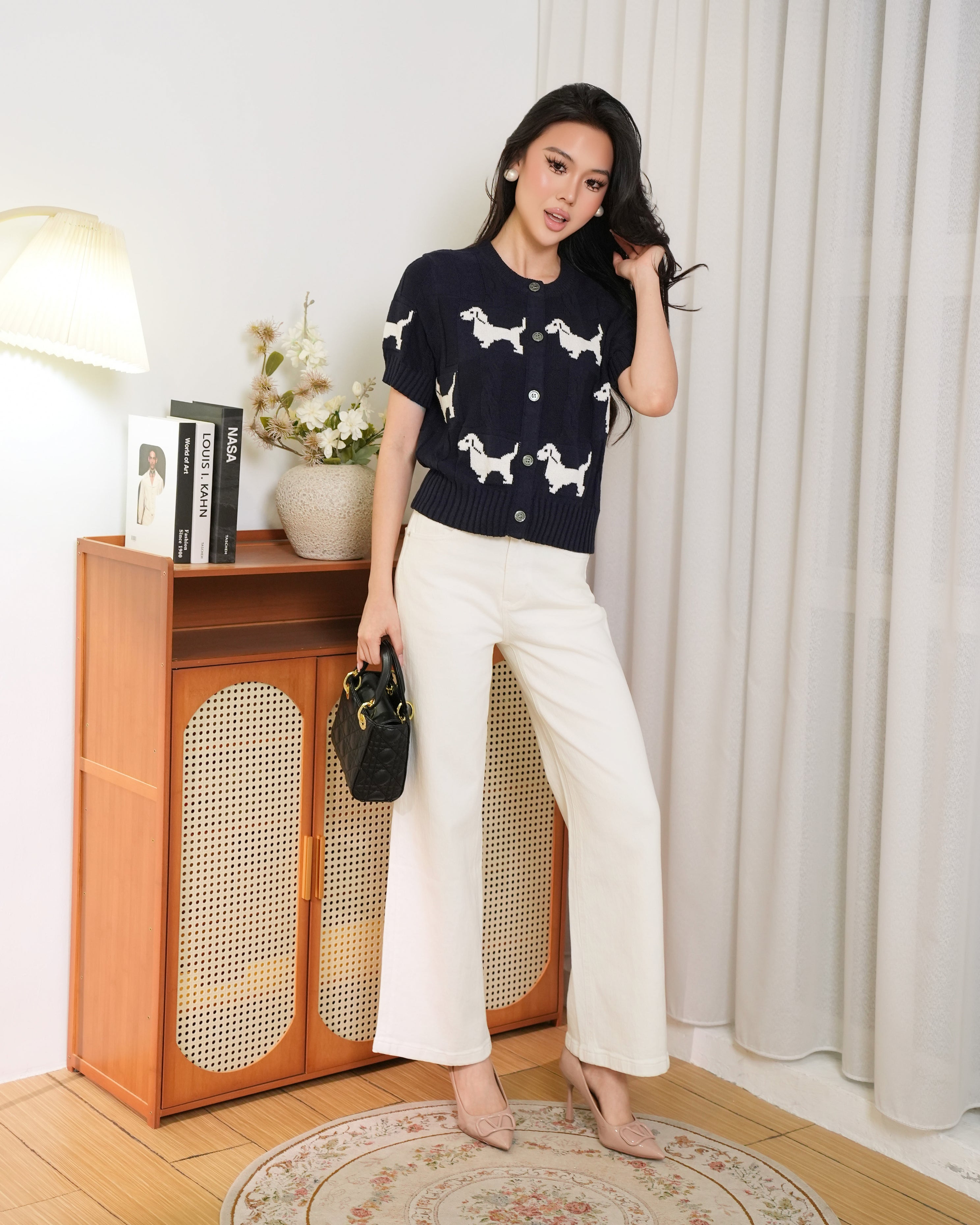 Dachshund Charm Cardigan MC2131