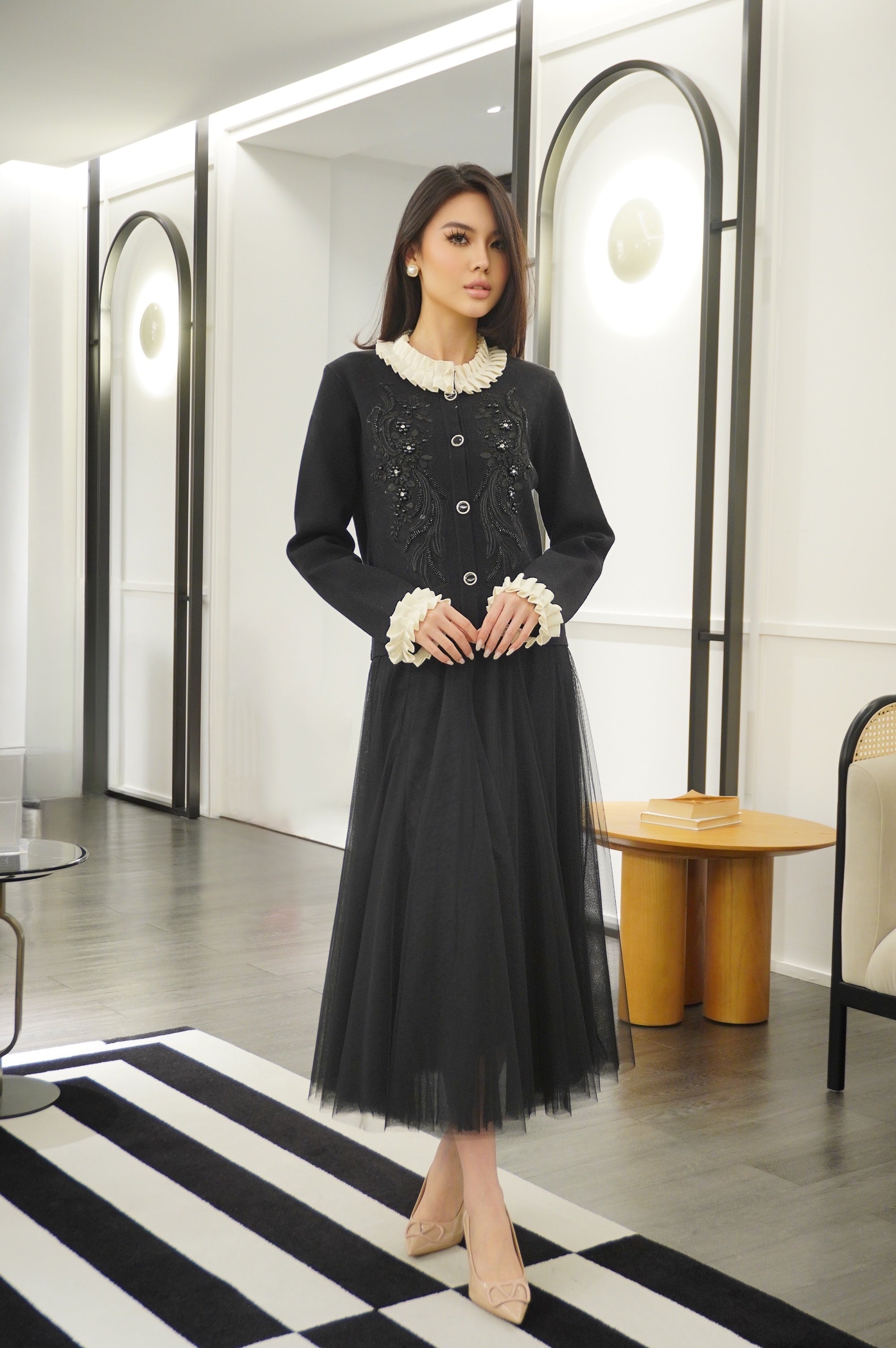 Noir Elise Cardigan MC2118